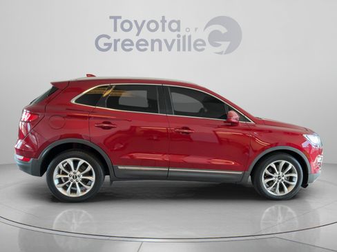 Used 2017 Lincoln MKC Select w/ Select Plus Package FWD image 7