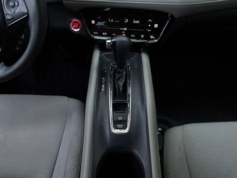 Used 2022 Honda HR-V EX image 13
