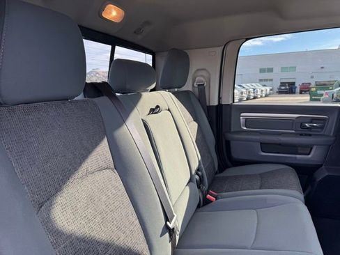 Certified 2015 RAM 3500 Big Horn image 25