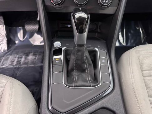 Used 2024 Volkswagen Tiguan S image 20