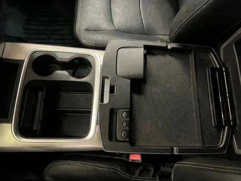 Used 2017 RAM 1500 Big Horn image 24