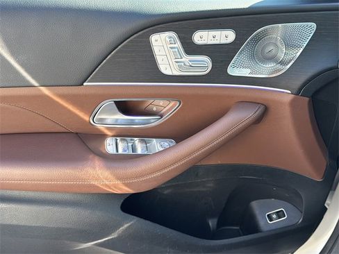 Certified 2024 Mercedes-Benz GLS 450 4MATIC image 25