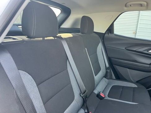 Used 2023 Chevrolet TrailBlazer LT w/ Convenience Package FWD image 26