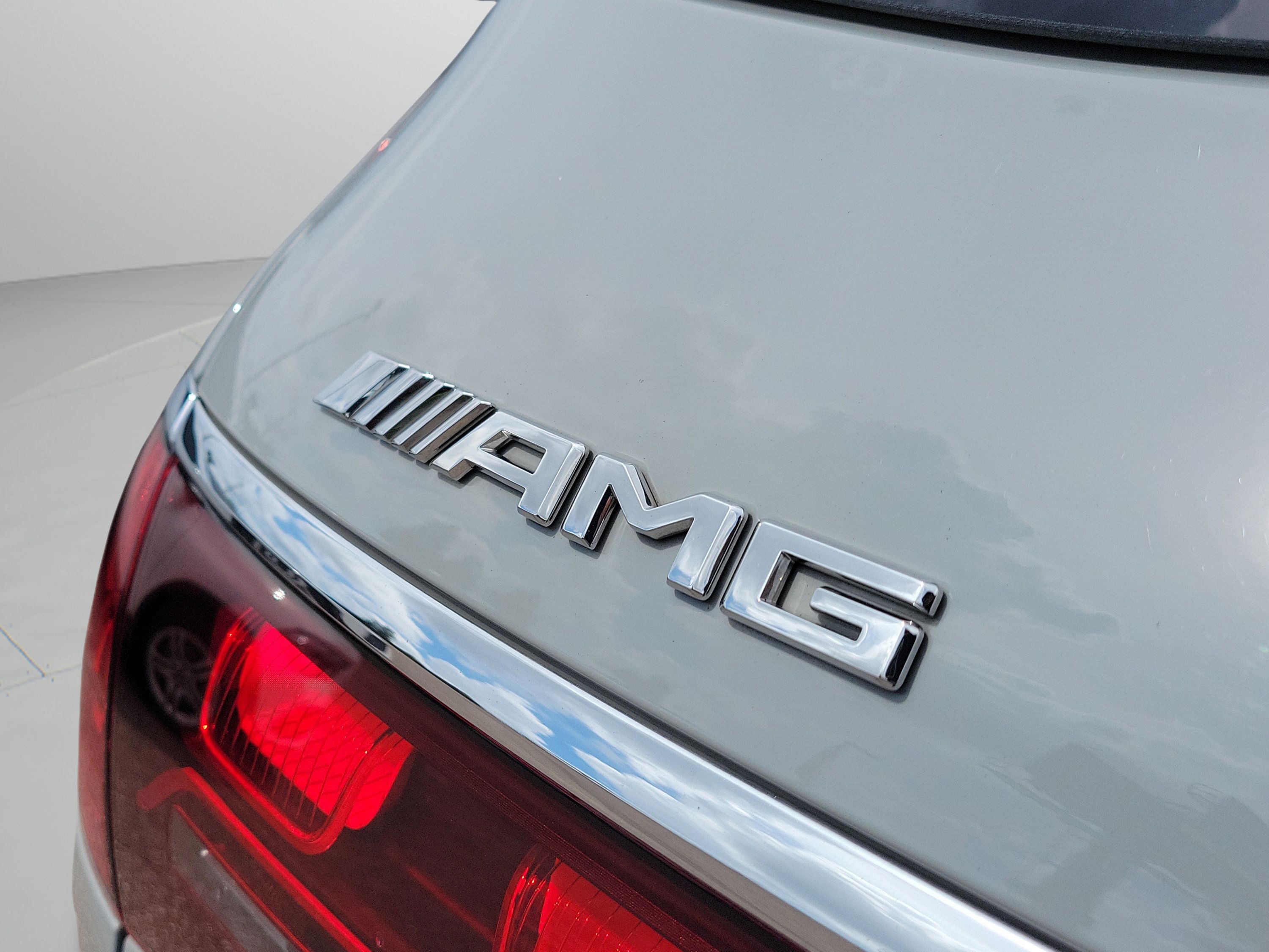 Certified 2024 Mercedes-Benz GLS 63 AMG 4MATIC image 31