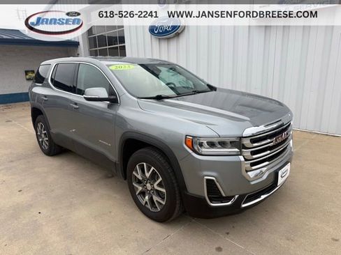 Used 2023 GMC Acadia SLE image 1