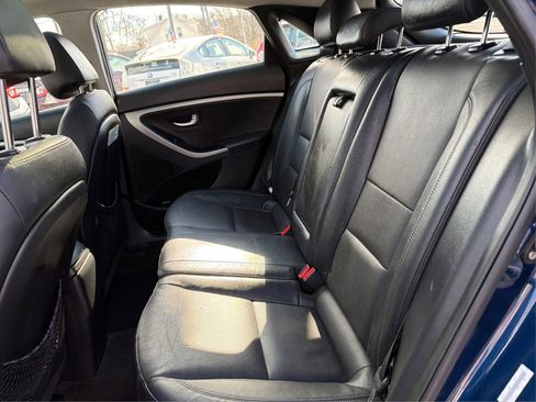 Used 2013 Hyundai Elantra GT w/ Style Pkg image 10