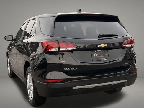 Used 2024 Chevrolet Equinox LT AWD/4WD image 3