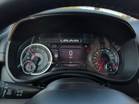 Used 2025 RAM 1500 Laramie AWD/4WD image 20