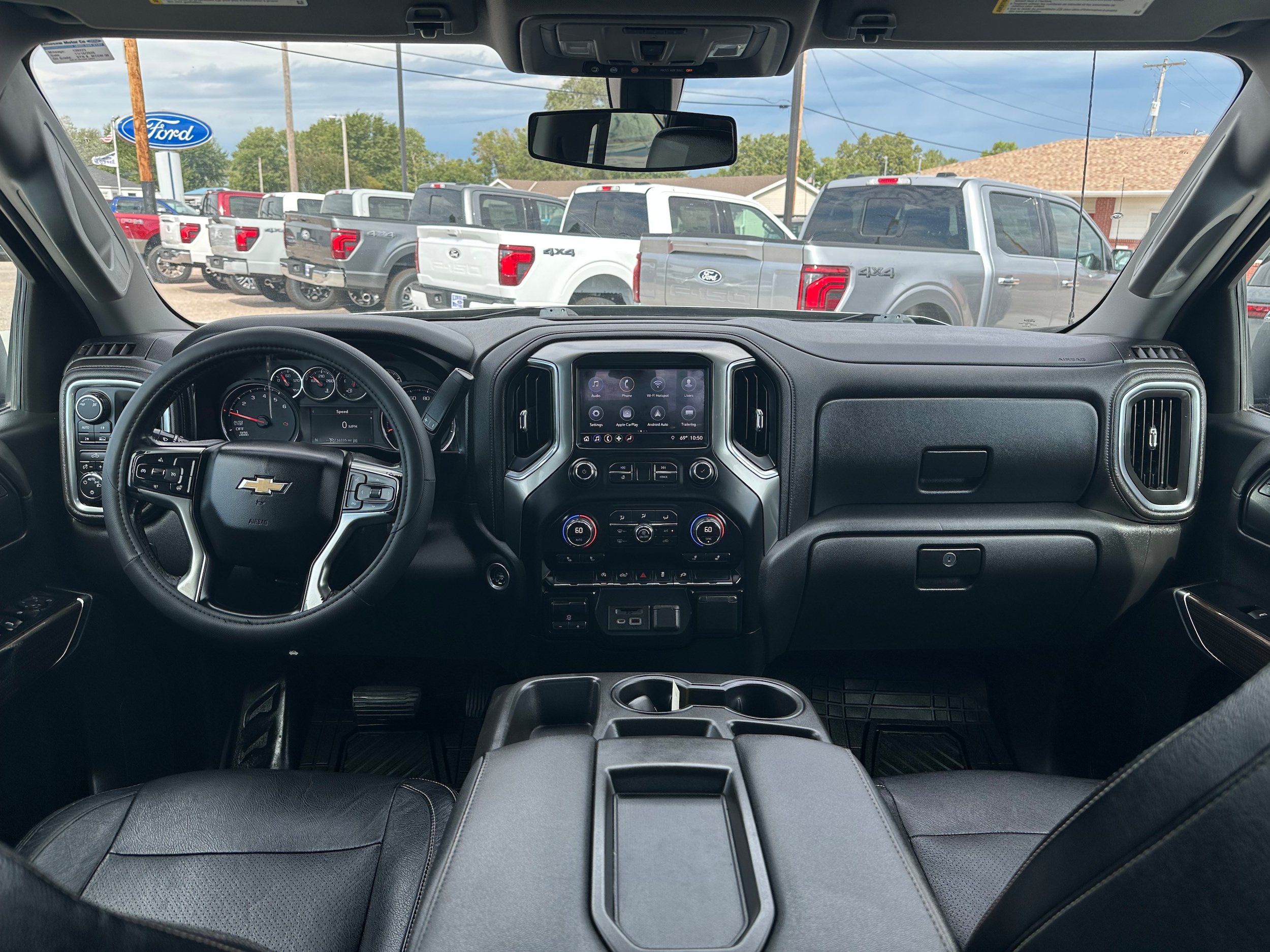 Used 2019 Chevrolet Silverado 1500 LT w/ All-Star Edition AWD/4WD image 9