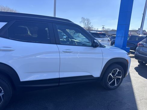 Used 2023 Chevrolet TrailBlazer RS image 10