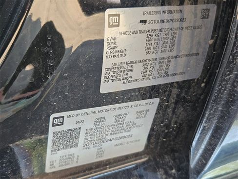 Used 2023 GMC Sierra 1500 SLT w/ SLT Premium Package image 37