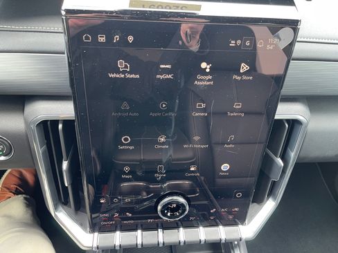 New 2026 GMC Acadia Elevation w/ Black Edition image 13