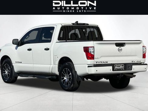 Used 2024 Nissan Titan SV AWD/4WD image 6
