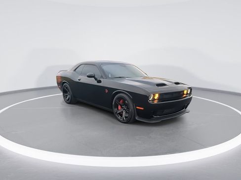 Used 2022 Dodge Challenger SRT Hellcat w/ Plus Package image 2