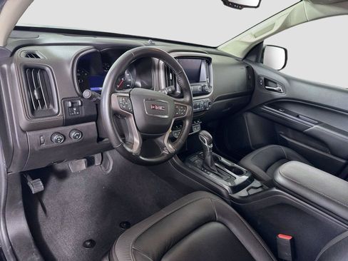 Used 2022 GMC Canyon AT4 w/ Driver Alert Package AWD/4WD image 3