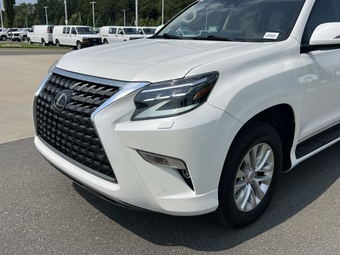 Used 2022 Lexus GX 460 Premium w/ Premium Plus Package AWD/4WD image 11