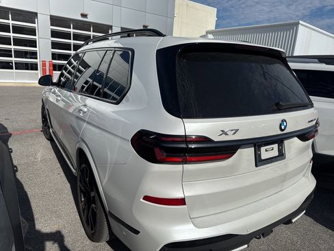 Used 2024 BMW X7 xDrive40i w/ M Sport Package image 8