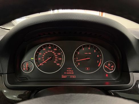 Used 2013 BMW 528i xDrive Sedan image 36