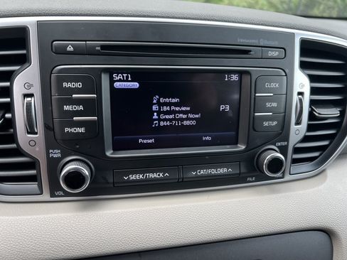 Used 2017 Kia Sportage LX w/ LX Popular Package FWD image 23