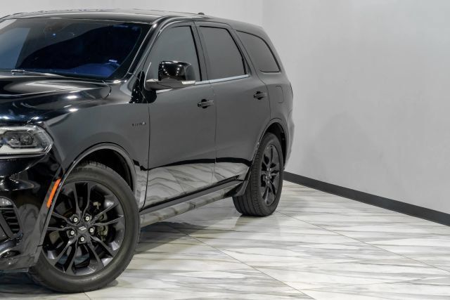 Used 2022 Dodge Durango R/T w/ Blacktop Package AWD/4WD image 8