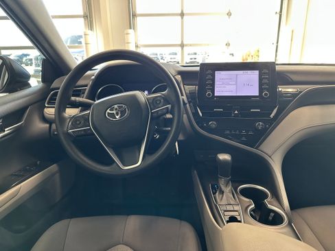 Used 2023 Toyota Camry LE image 16
