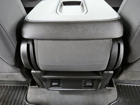 Used 2022 GMC Sierra 2500 SLE w/ X31 Off-Road Package image 22