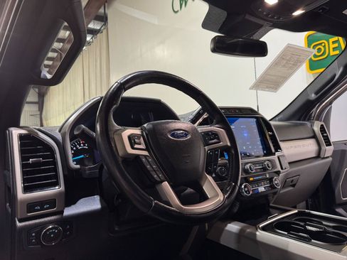 Used 2022 Ford F250 Lariat w/ Chrome Package AWD/4WD image 10