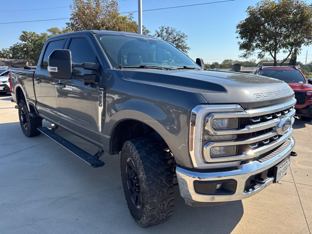 Used 2025 Ford F250 Lariat w/ Lariat Ultimate Package AWD/4WD image 1