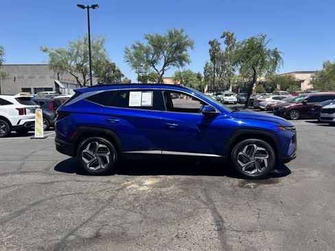 Used 2022 Hyundai Tucson Limited AWD/4WD image 2