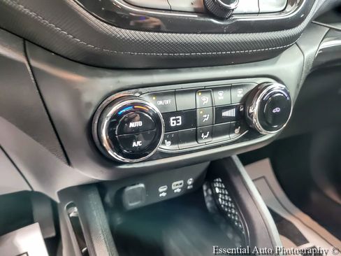 Used 2023 Chevrolet TrailBlazer LT w/ Convenience Package FWD image 15