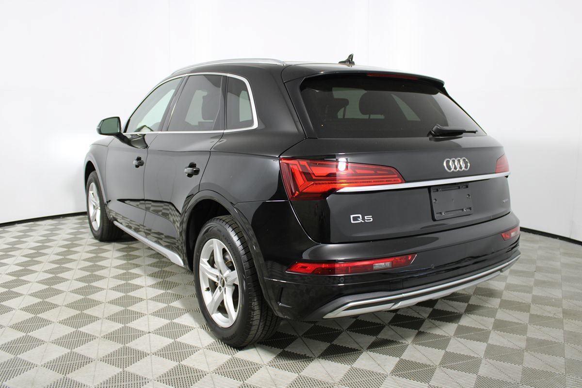 Used 2023 Audi Q5 2.0T Premium w/ Convenience Package AWD/4WD image 43