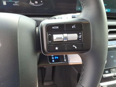 New 2026 Hyundai Santa Fe SE image 21