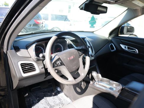 Used 2017 GMC Terrain SLE FWD image 14