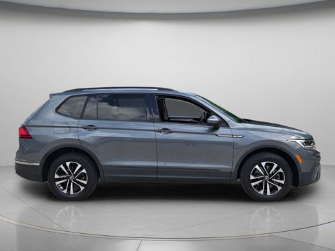 Used 2023 Volkswagen Tiguan S FWD image 4