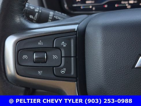 Used 2022 Chevrolet Tahoe Z71 w/ Luxury Package image 23