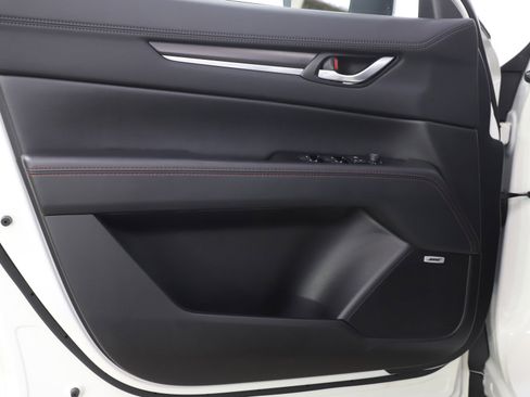 Used 2025 MAZDA CX-5 Carbon Edition image 19