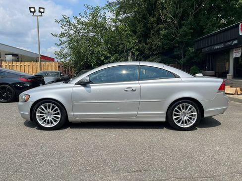Used 2009 Volvo C70 T5 FWD image 5