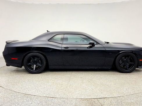 Used 2021 Dodge Challenger R/T Scat Pack image 4