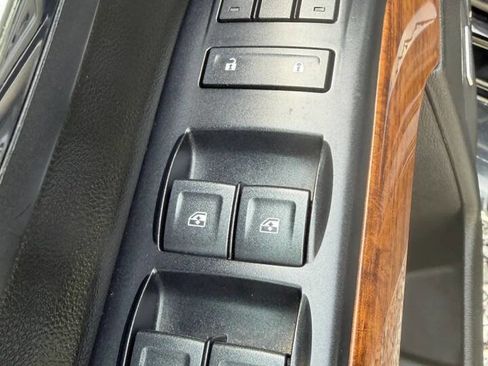 Used 2018 Chevrolet Silverado 3500 High Country w/ Duramax Plus Package image 14