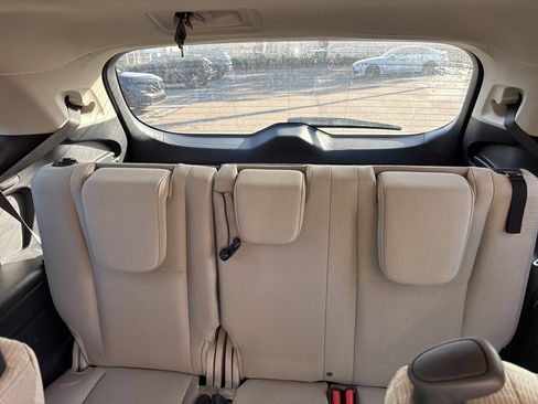 Certified 2024 Subaru Ascent Premium w/ Convenience Package image 6