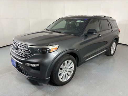 Used 2020 Ford Explorer Limited RWD image 4