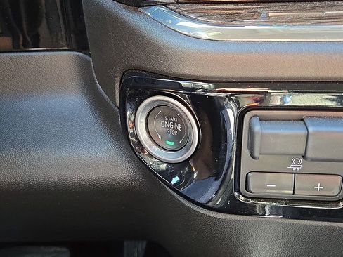 Used 2024 Chevrolet Silverado 2500 LT w/ Texas Edition AWD/4WD image 31