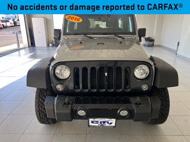 Used 2016 Jeep Wrangler Unlimited Sport AWD/4WD image 2
