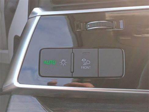 Used 2022 Audi Q7 3.0T Premium Plus image 12