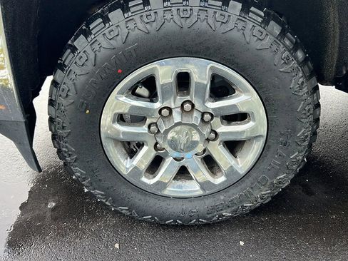 Used 2016 Chevrolet Silverado 2500 LT w/ LT Convenience Package image 29