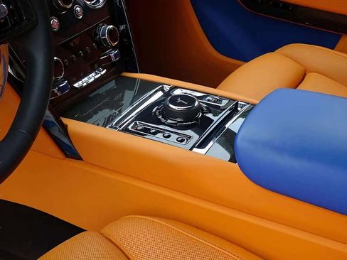 Certified 2023 Rolls-Royce Cullinan Black Badge w/ Driver's Package image 10