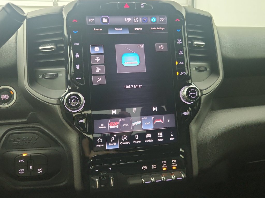 Used 2025 RAM 2500 Tradesman AWD/4WD image 27