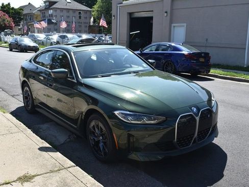 Used 2023 BMW i4 eDrive35 RWD image 4