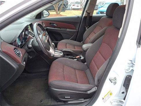 Used 2013 Chevrolet Cruze LT w/ All-Star Edition image 10