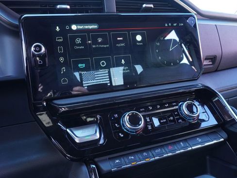 Certified 2023 GMC Sierra 1500 AT4 w/ AT4 Premium Package image 22